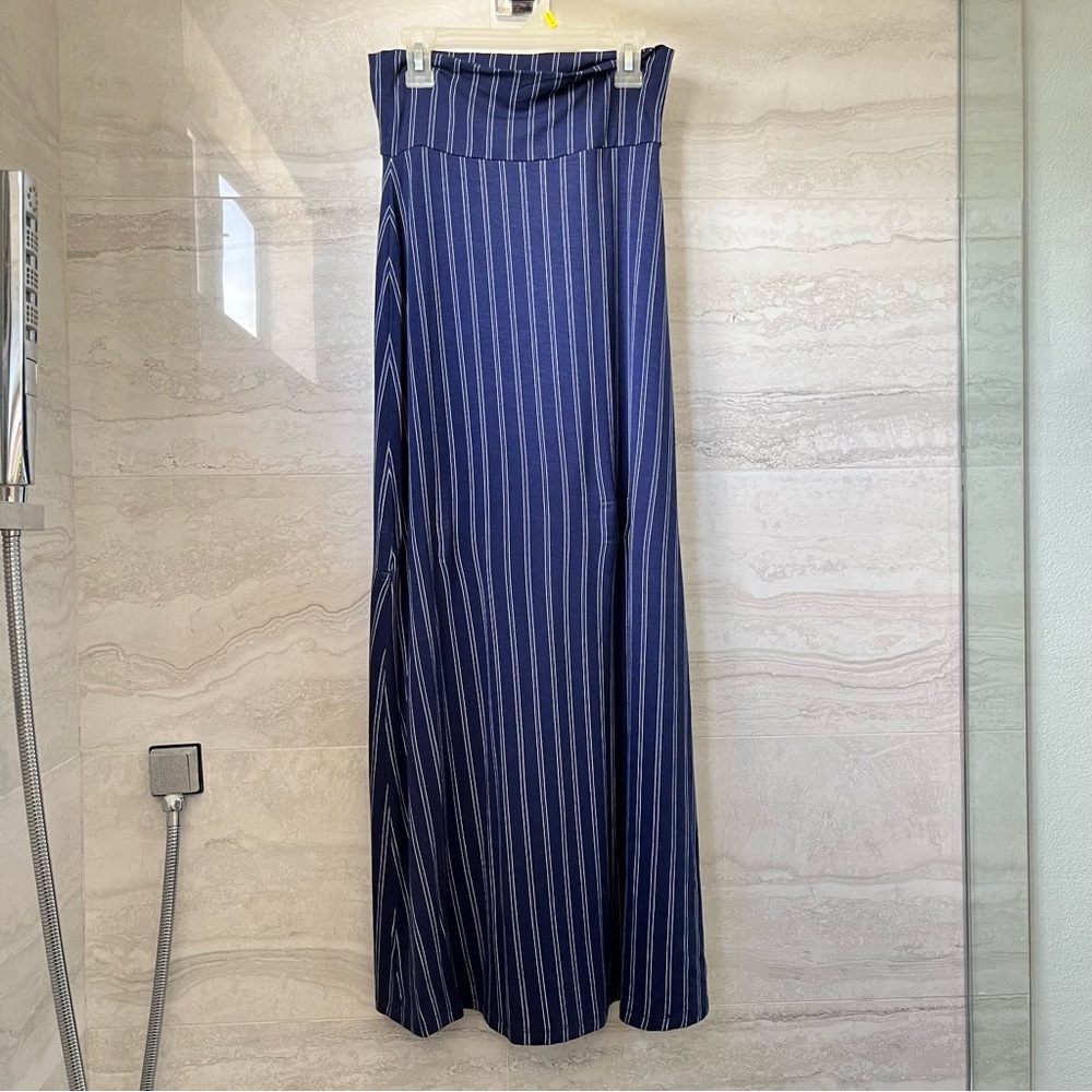 NWT Charlotte Russe Maxi Skirt
